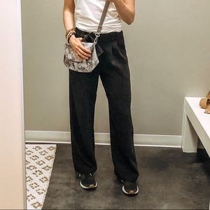 Lululemon noir pant size 6